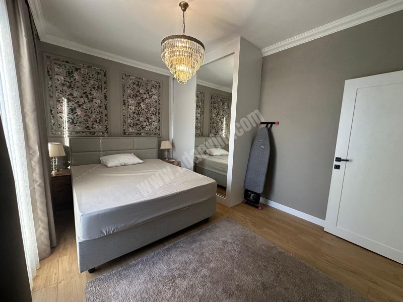 Lüks Muhteşem Lokasyonda Havuzlu Kiralık Loft Daire