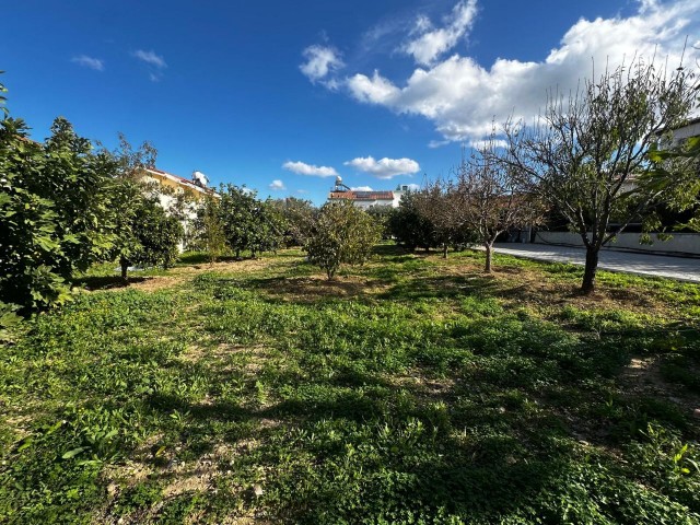 Girne/Çatalköy'de satılık muhteşem lokasyonda arsa 