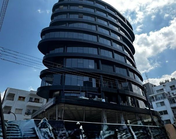 Girne merkezde lüks Business center - Fotoğraf 2