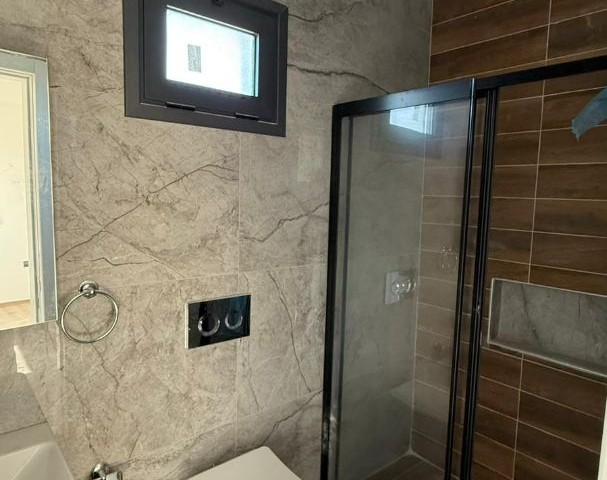 Denize yakın satılık modern dizayn villa!Takasa açık!