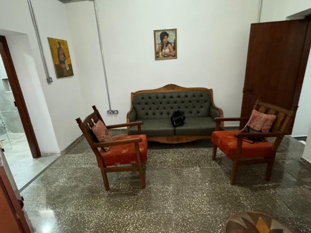 Girne Ozanköy’de kiralık 4 + 1 villa