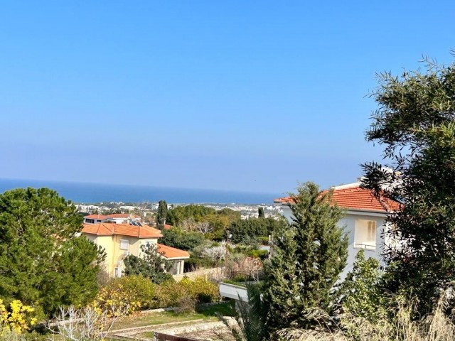 Girne Doganköyde satılık 5 + 1 villa 