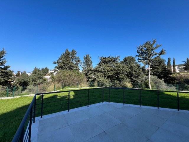 Satılık 4+1 lux villa, Alsancak, Girne. !!!!! TEK YETKİLİ !!!!!!!!