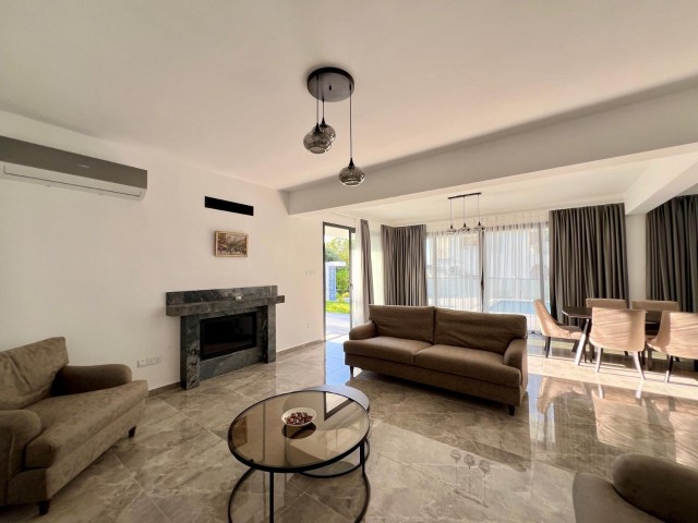 Girne Çatalköyde kiralık LUX 5+1 villa. AĞUSTOS SONU İTİBARİ İLE MÜSAİT OLACAK 