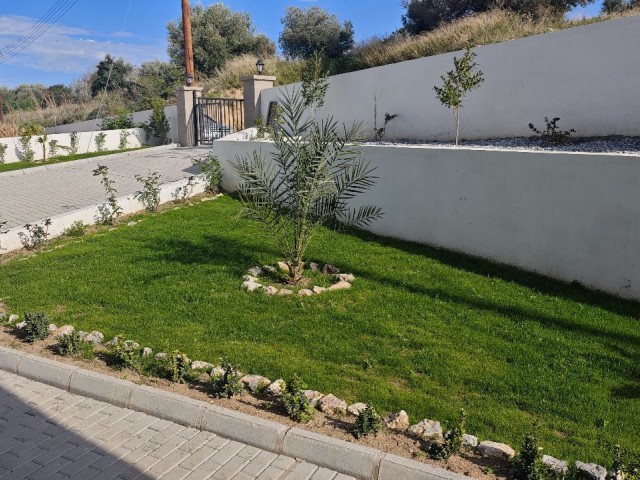 3+1 Satılık Villa - Yeşiltepe, Girne, Kuzey Kıbrıs - Fotoğraf 3