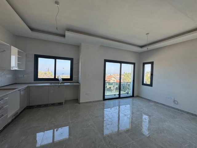 2+1 Satılık Penthouse Deniz Manzaralı- Yeşiltepe, Girne, Kuzey Kıbrıs