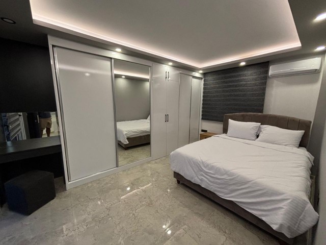 Alsancak bölgesinde 3+1 günlük kiralık villa