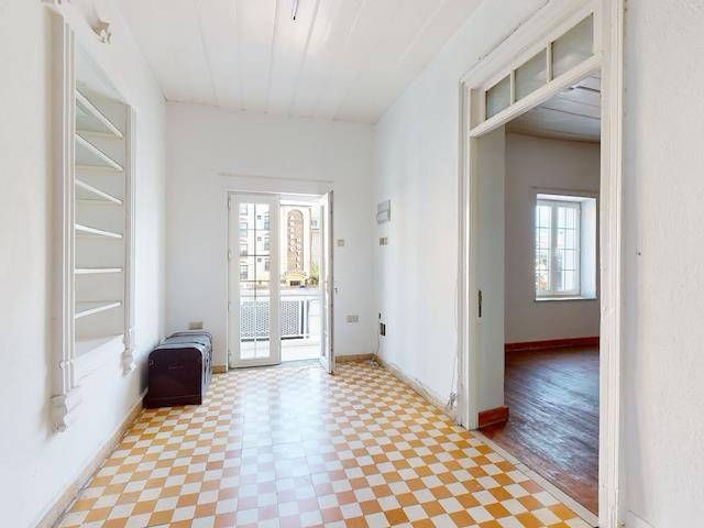 Girne merkezde 3+1 satılık ticari izinli daire