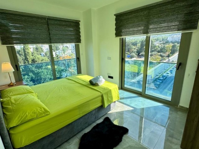 Girne merkezde 2+1 günlük kiralik daire