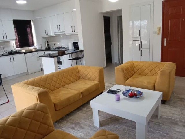 Girne merkezde günlük kiralık daire