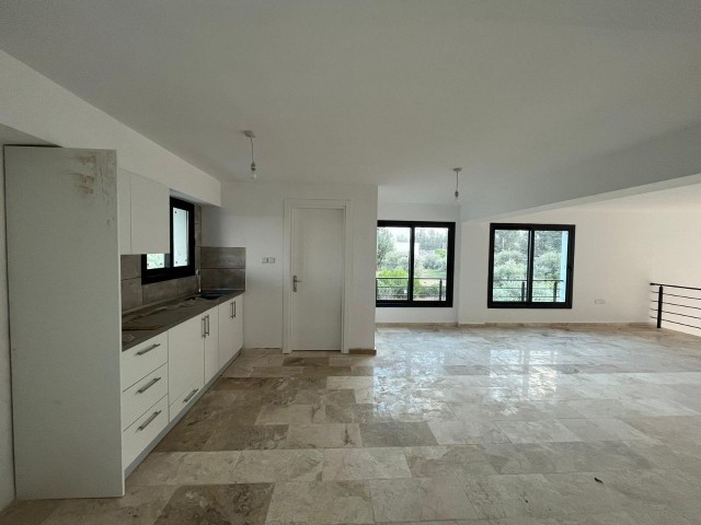 Girne Çatalkö'de satılık dükkan