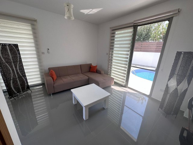 Girne Alsancak Escape Plaj Civarı Kiralık 4+1 Havuzlu Lüks Villa