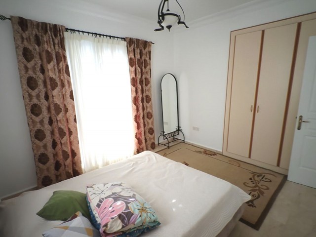 Girne Alsancak Kiralık 3+1 Eşyalı Havuzlu Villa