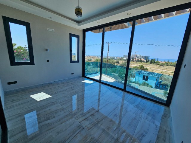 Girne Çatalköy'de Denize Yürüme Mesafesi 2+1 120m2 Townhouse'ler - Fotoğraf 2