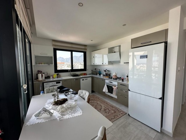 Satılık 2+1 Penthouse Girne Merkez - Fotoğraf 3