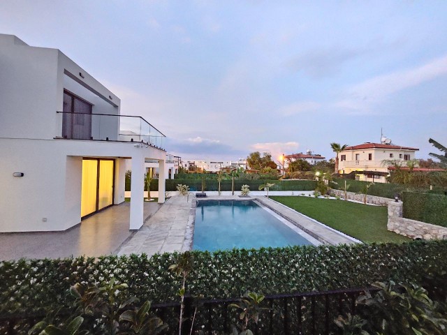 Kiralık 4+1 Ultralux Müstakil Villa - Fotoğraf 4