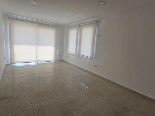 KİRALIK TİCARI İZİNLİ OFİS