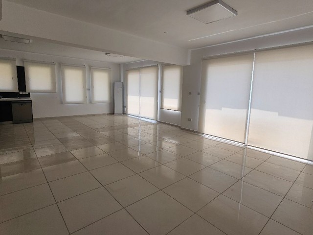 KİRALIK TİCARI İZİNLİ OFİS