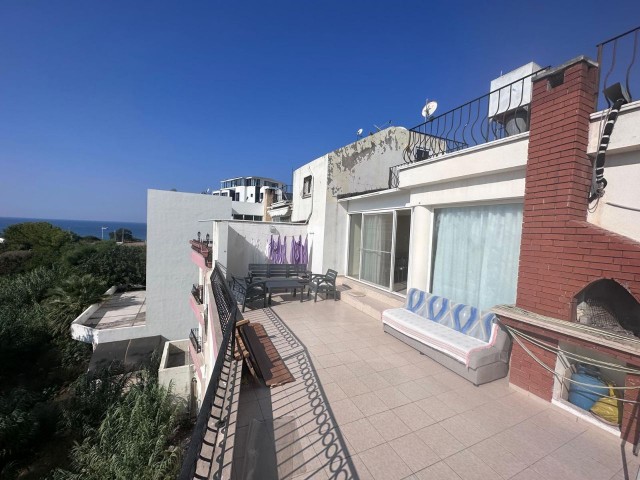 Girne Merkez'de 2+1 Kiralık deniz Manzaralı Daire 