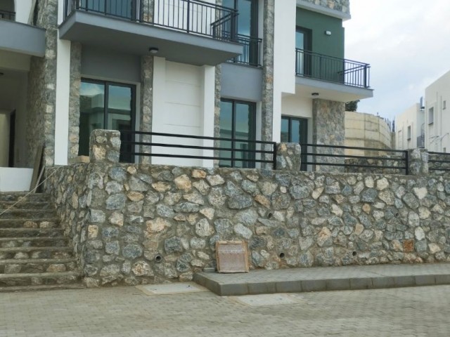 Gırne Catalkoyde 3+1 Yenı Bıtmıs Satılık Daıre