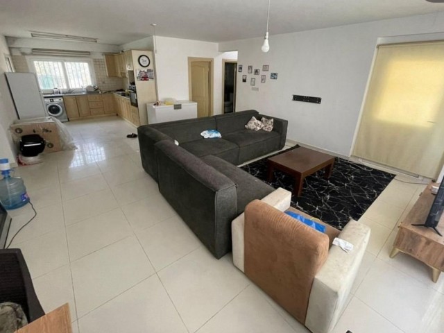 Gönyeli'de Öğrenci'ye Kiralık 3+1 Daire - Fotoğraf 2