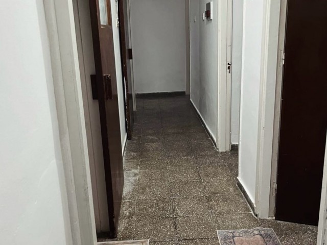 Taşkınköy’de Satılık 3+1 Daire