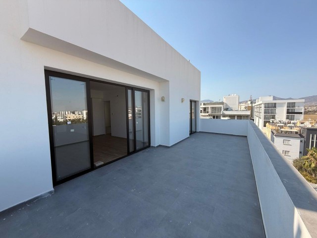 Küçük Kaymaklı’da Eşyasız Kiralık Penthouse Dairemiz