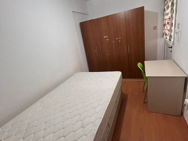 Gönyeli’de Kiralık 2+1 Daire - Fotoğraf 2