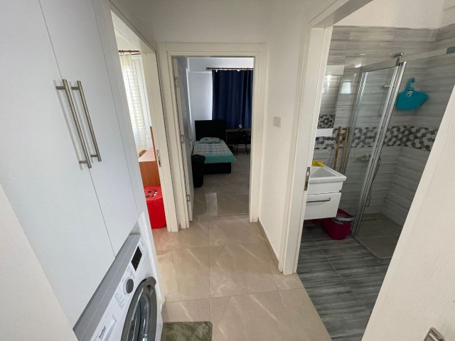 Küçük Kaymaklı’da Bayan Öğrenci’ye Kiralık Fırsat 2+1 Daire