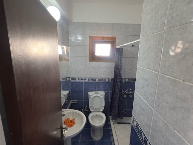 Küçük Kaymaklı’da Bayan Öğrenciye Kiralık Fırsat 3+1 Dairemiz 3