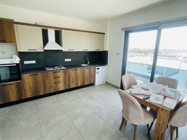 Küçük Kaymaklı’da Lüks Kiralık 2+1 Daire - Fotoğraf 2