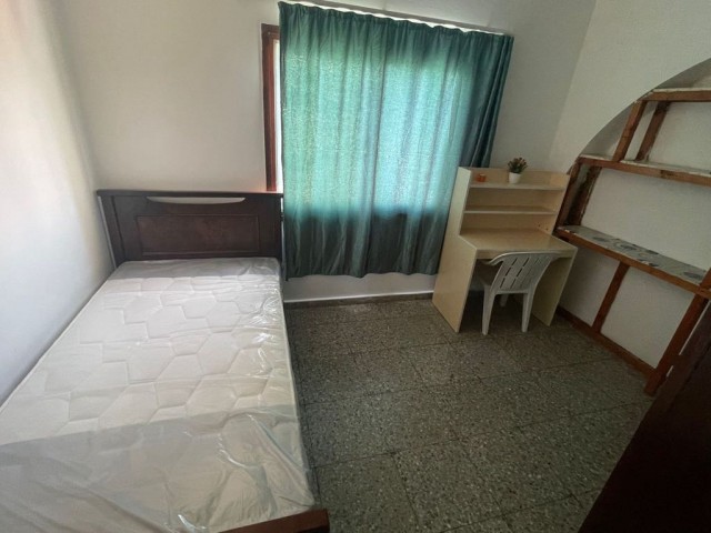 KÜÇÜK KAYMAKLI'DA 3 AY ÖDEMELİ ÖĞRENCİ'YE KİRALIK 3+1 DAİRE