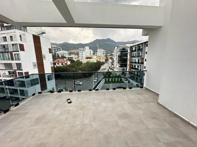 2+1 Satılık Penthouse Girne merkezde Avangart