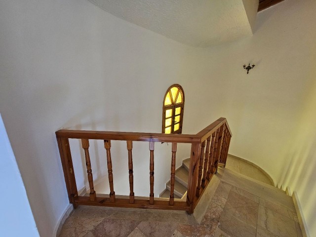 Girne Ozanköy'de Kiralık 3+1 Eşyalı Müstakil Ev - Fotoğraf 3