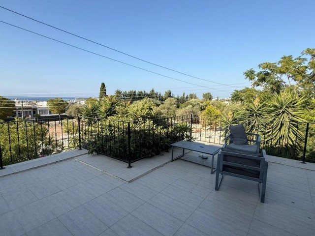 Çatalköy’de kiralık 5+1 villa - Fotoğraf 4