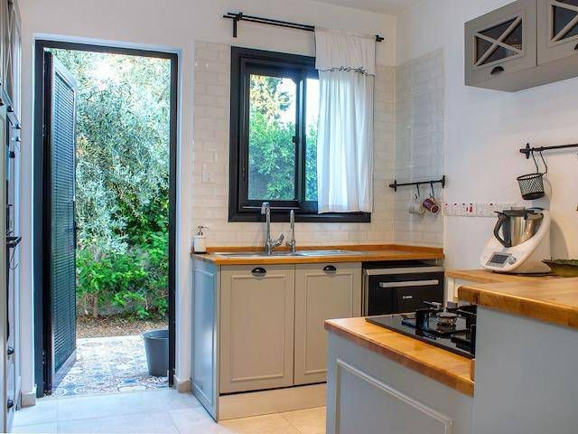 Doğanköy,Girne merkeze yürüme mesafesinde satılık 3+1 Villa