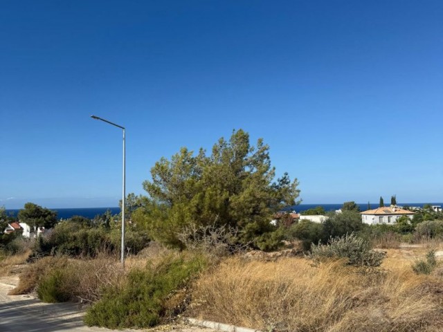Girne’nin en güzel bölgesinde satılık arsalar - Fotoğraf 3