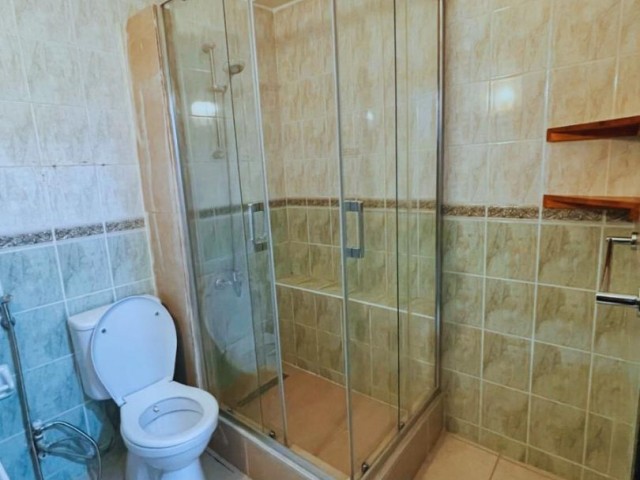 Girne merkezde 3+1 kiralık Daire - Fotoğraf 4