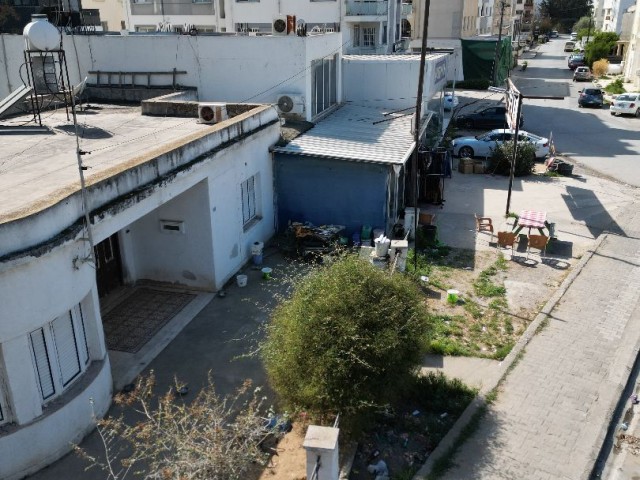 MAĞUSA MERKEZDE ANIT ÇEMBERİ CİVARIN ‘DA %180 İMALI 5 KAT İZİNLİ VE TİCARİ İZİNLİ MAĞUSADA BENZERSİZ BİR ARSA SATILIK 750 m2 ARSA ADEM AKIN 05338314949