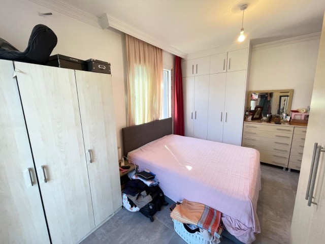Girne Karaoglanoglu bolgesinde full esyali satilik 1+1 daire  İLETİŞİM ADEM AKIN : 05338314949 