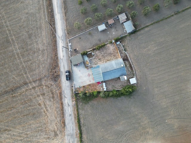 Not : Ötüken de Süper Locasicon de Sessiz Sakin ve Temiz Bir Koşizen Solumak İsteyenler İçin Süper Bir Fırsat 1317 M2 Arsası İle Birlikde 90 M2 Müstekil Dairesi ve Kış Bolkonu Aynı Zamanda Yaz Balkonu Bahcesi İle Birlikde Satışda Adem Akın 05338314949 - Fotoğraf 4