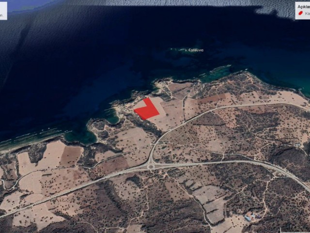 Kaplıcada Benzeresiz Denecek Kadar Az Buluna Denize Sıfır Satılık 13,5 Dönüm Satılık Arazi Dönüm Fiyatı 200,000 GBP Adem Akın 05338314949 - Fotoğraf 2