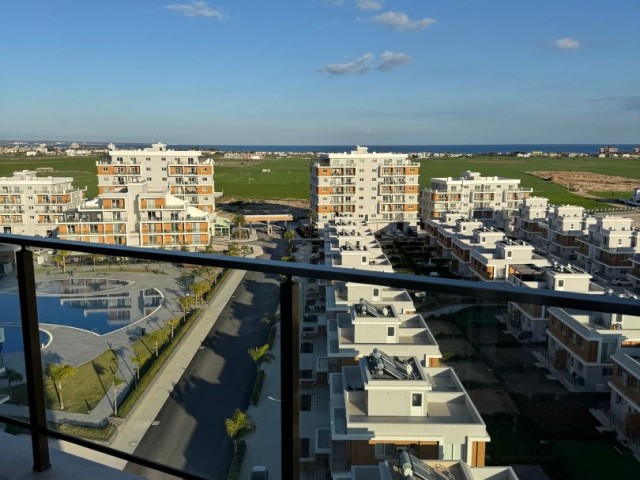 NOT : FİYATI 95,000 GBP İSKELE LONG BEAC DA ONRY 9, KAT GÜNEY CEPHESİN DE DENİZ VE HAVUZ MANZARALI SATILIK 2+1 DAİRE ADEM AKIN 05338314949