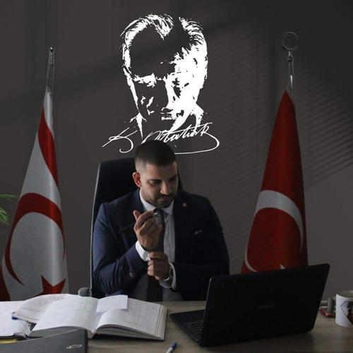 Elmas Yolaçar